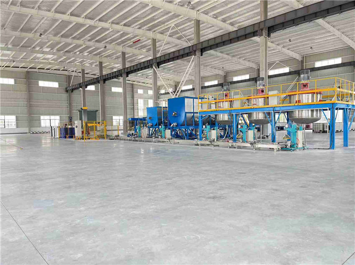 膨脹(zhang)型鋼(gang)結構(gou)防火(huo)塗料(liao)車間(jian)