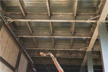 蘇州普(pu)鼎銳斯(si)